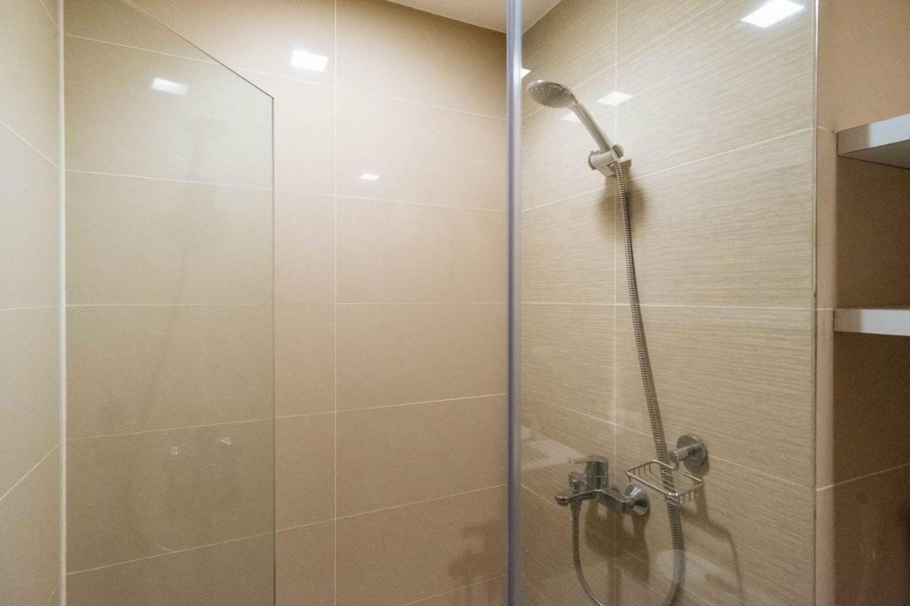Reddoorz Premium @ Venice Luxury Bgc 2 ماكاتي المظهر الخارجي الصورة